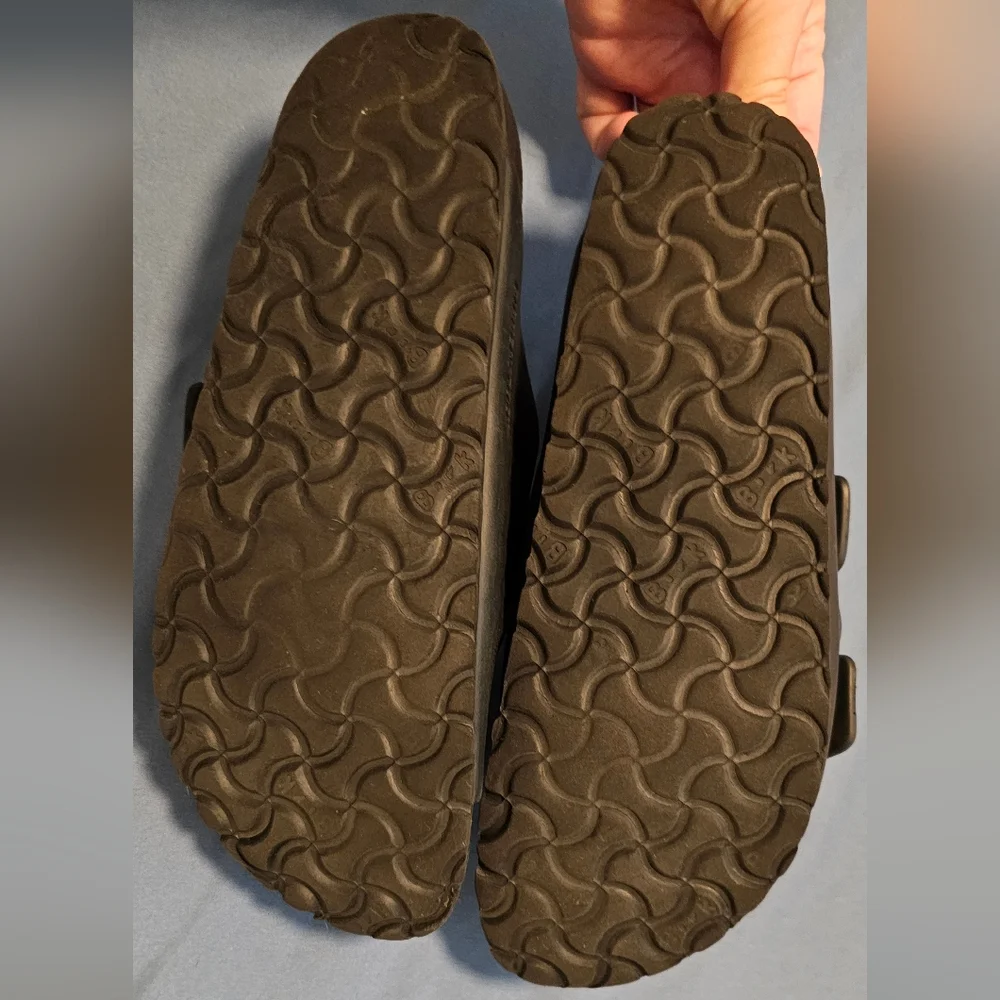 GUC! Birkenstock Arizona Essentials EVA - Black - Size 39 - Picture 3 of 10